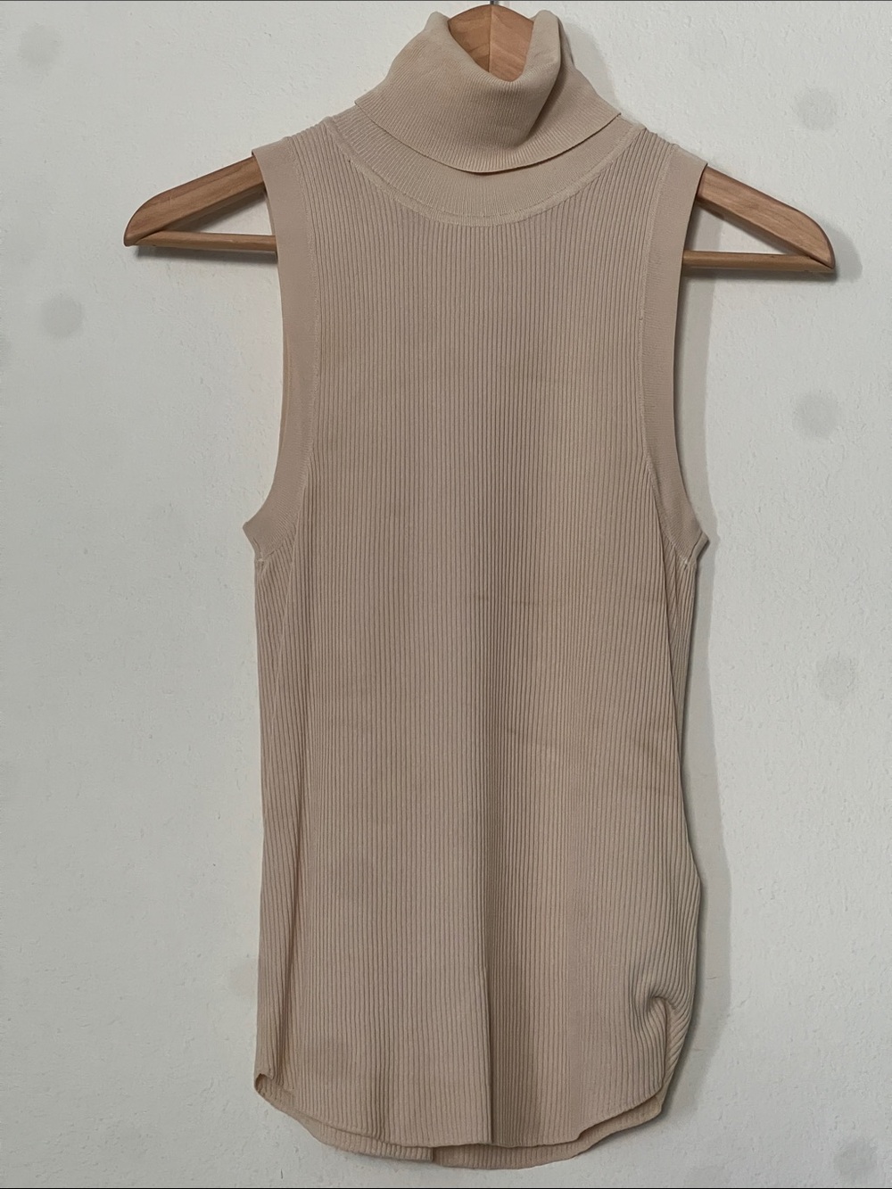 Zara Sleeveless Ribbed Turtleneck Top - Cream